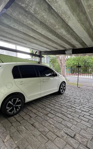 Casa à venda com 147m², 5 quartos e 2 vagas Casa à venda com 147m², 5 quartos e 2 vagasGaragem