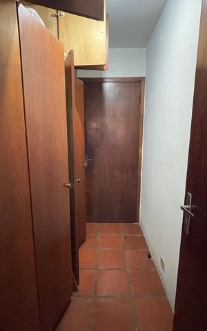 Casa à venda com 147m², 5 quartos e 2 vagas Casa à venda com 147m², 5 quartos e 2 vagasCloset do quarto 1