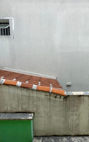 Casa à venda com 147m², 5 quartos e 2 vagas Casa à venda com 147m², 5 quartos e 2 vagasVista do Quarto 2