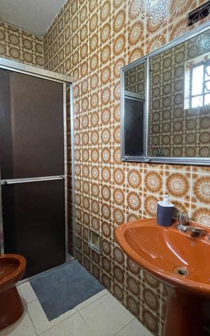 Casa à venda com 147m², 5 quartos e 2 vagas Casa à venda com 147m², 5 quartos e 2 vagasBanheiro 2