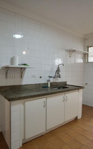Apartamento à venda com 140m², 3 quartos e 1 vaga