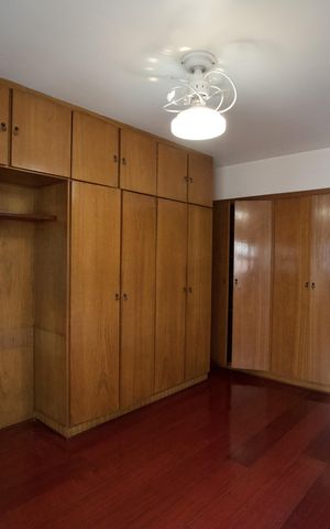 Apartamento à venda com 140m², 3 quartos e 1 vaga
