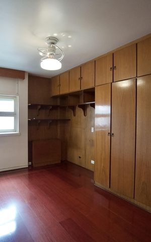 Apartamento à venda com 140m², 3 quartos e 1 vaga