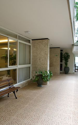Apartamento à venda com 140m², 3 quartos e 1 vaga