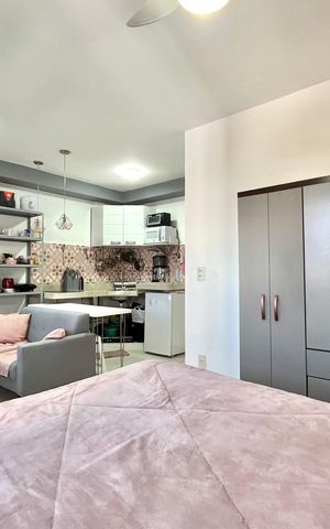 Studio à venda com 25m², 1 quarto e sem vaga Studio à venda com 25m², 1 quarto e sem vagaSala/Quarto