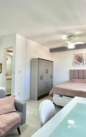 Studio à venda com 25m², 1 quarto e sem vaga Studio à venda com 25m², 1 quarto e sem vagaSala/Quarto