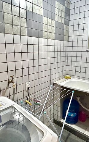 Casa para alugar com 60m², 1 quarto e 1 vaga Casa para alugar com 60m², 1 quarto e 1 vagaÁrea de Serviço