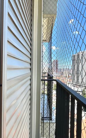 Apartamento à venda com 57m², 2 quartos e 1 vaga Apartamento à venda com 57m², 2 quartos e 1 vagaVaranda do Quarto 2