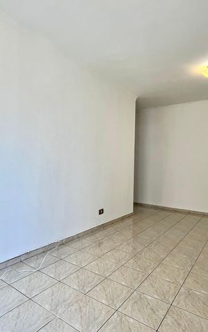 Apartamento à venda com 57m², 2 quartos e 1 vaga Apartamento à venda com 57m², 2 quartos e 1 vagaSala