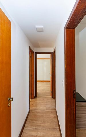 Apartamento para alugar com 98m², 3 quartos e 2 vagas Apartamento para alugar com 98m², 3 quartos e 2 vagasCorredor
