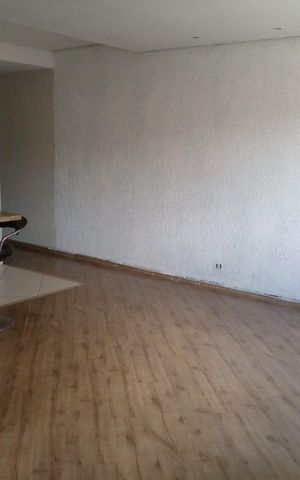 Casa à venda com 260m², 4 quartos e 2 vagas Casa à venda com 260m², 4 quartos e 2 vagasCozinha