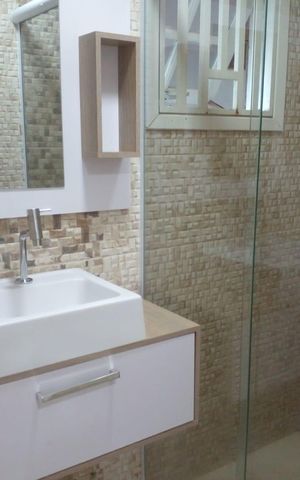 Casa à venda com 260m², 4 quartos e 2 vagas Casa à venda com 260m², 4 quartos e 2 vagasBanheiro