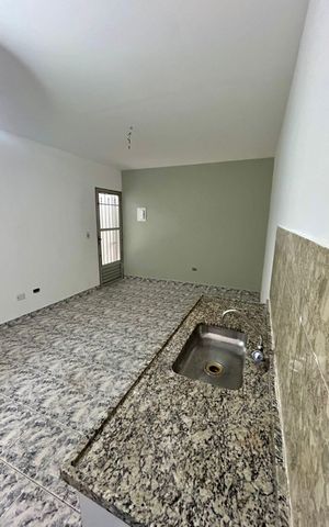 Casa à venda com 209m², 4 quartos e 2 vagas Casa à venda com 209m², 4 quartos e 2 vagasCozinha