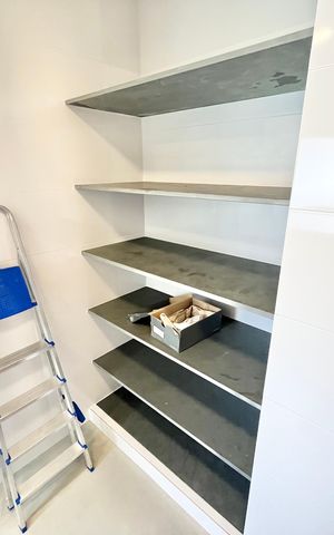 Casa à venda com 160m², 2 quartos e 2 vagas Casa à venda com 160m², 2 quartos e 2 vagasQuarto de Serviço