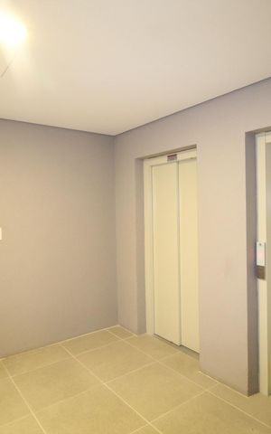 Apartamento à venda com 93m², 3 quartos e 2 vagasCorredor