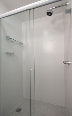 Apartamento à venda com 105m², 3 quartos e 2 vagasBanheiro da Suíte 1
