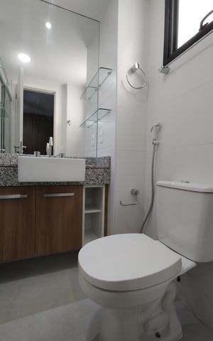 Apartamento à venda com 105m², 3 quartos e 2 vagasBanheiro da Suíte 1