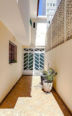 Casa à venda com 147m², 3 quartos e 4 vagasÁrea externa