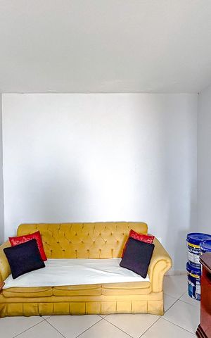 Casa à venda com 147m², 3 quartos e 4 vagasCasa 2