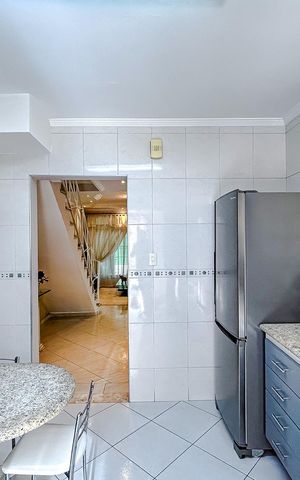 Casa à venda com 147m², 3 quartos e 4 vagasCozinha