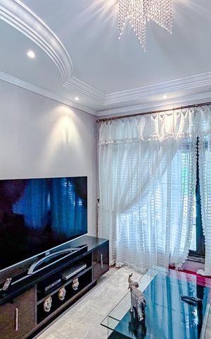 Casa à venda com 147m², 3 quartos e 4 vagasSala
