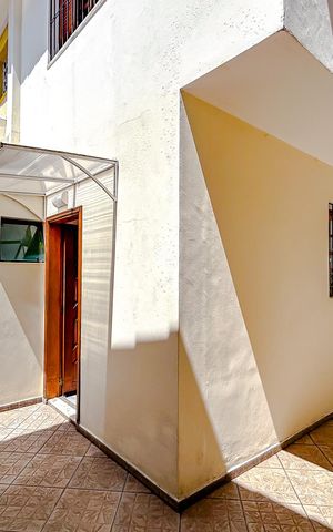 Casa à venda com 147m², 3 quartos e 4 vagasÁrea externa