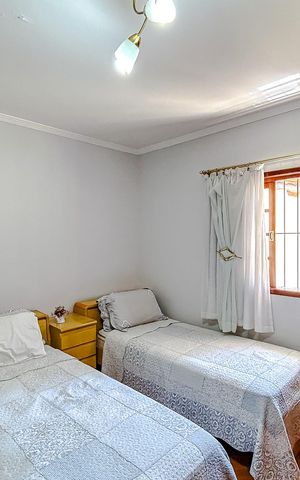 Casa à venda com 147m², 3 quartos e 4 vagasQuarto 2