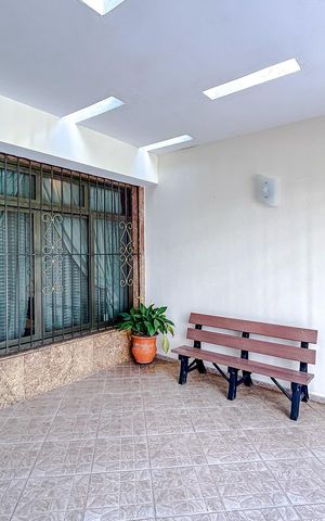 Casa à venda com 147m², 3 quartos e 4 vagasGaragem