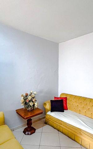 Casa à venda com 147m², 3 quartos e 4 vagasCasa 2