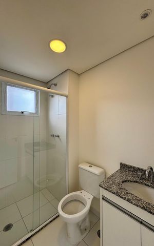 Apartamento à venda com 57m², 2 quartos e 1 vaga Apartamento à venda com 57m², 2 quartos e 1 vagaBanheiro