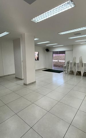 Apartamento à venda com 40m², 2 quartos e 1 vagaÁrea comum
