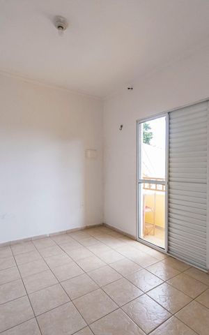 Casa à venda com 175m², 3 quartos e 2 vagas Casa à venda com 175m², 3 quartos e 2 vagasQuarto 1