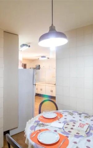 Apartamento à venda com 170m², 4 quartos e 2 vagas Apartamento à venda com 170m², 4 quartos e 2 vagasCozinha