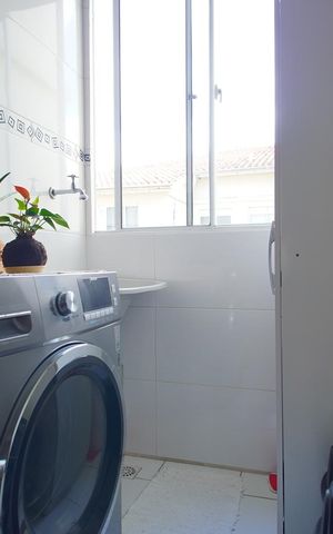 Apartamento à venda com 40m², 2 quartos e 1 vagaCozinha e Área de Serviço