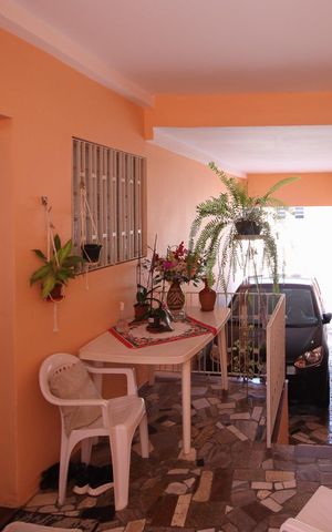 Casa à venda com 102m², 2 quartos e 1 vaga Casa à venda com 102m², 2 quartos e 1 vagaQuintal