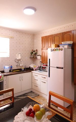 Casa à venda com 102m², 2 quartos e 1 vaga Casa à venda com 102m², 2 quartos e 1 vagaCozinha