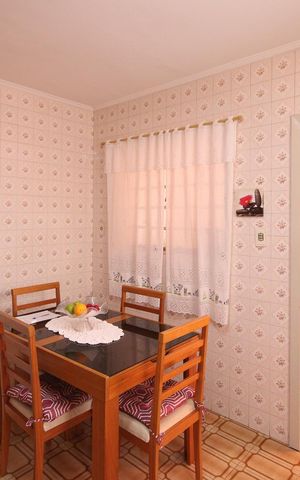 Casa à venda com 102m², 2 quartos e 1 vaga Casa à venda com 102m², 2 quartos e 1 vagaCozinha