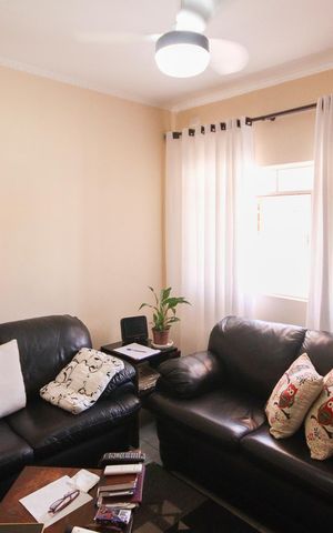Casa à venda com 102m², 2 quartos e 1 vaga Casa à venda com 102m², 2 quartos e 1 vagaSala
