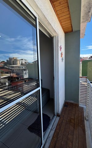 Apartamento à venda com 68m², 2 quartos e 2 vagas Apartamento à venda com 68m², 2 quartos e 2 vagasVaranda