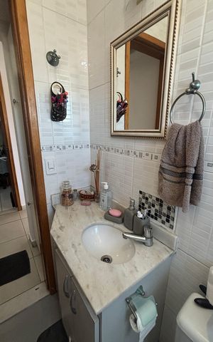 Apartamento à venda com 68m², 2 quartos e 2 vagas Apartamento à venda com 68m², 2 quartos e 2 vagasBanheiro