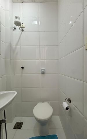 Apartamento à venda com 120m², 3 quartos e 1 vaga Apartamento à venda com 120m², 3 quartos e 1 vagaÁrea de serviço - banheiro