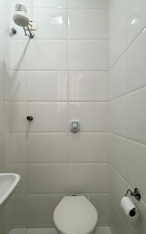 Apartamento à venda com 120m², 3 quartos e 1 vaga Apartamento à venda com 120m², 3 quartos e 1 vagaÁrea de serviço - banheiro