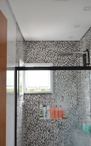 Apartamento à venda com 112m², 2 quartos e 2 vagasBanheiro da Suíte