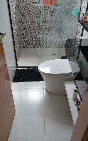 Apartamento à venda com 112m², 2 quartos e 2 vagasBanheiro da Suíte