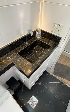 Apartamento à venda com 80m², 3 quartos e 1 vaga Apartamento à venda com 80m², 3 quartos e 1 vagaBanheiro da Suíte