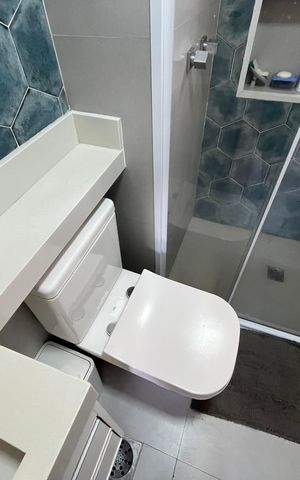 Apartamento à venda com 80m², 3 quartos e 1 vaga Apartamento à venda com 80m², 3 quartos e 1 vagaBanheiro