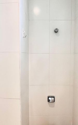 Apartamento à venda com 120m², 3 quartos e 1 vaga Apartamento à venda com 120m², 3 quartos e 1 vagaBanheiro de serviço