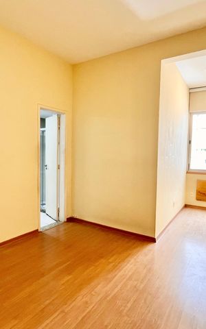 Apartamento à venda com 120m², 3 quartos e 1 vaga Apartamento à venda com 120m², 3 quartos e 1 vagaSUITE