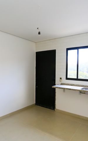 Casa de condomínio à venda com 175m², 3 quartos e 4 vagas Casa de condomínio à venda com 175m², 3 quartos e 4 vagascozinha