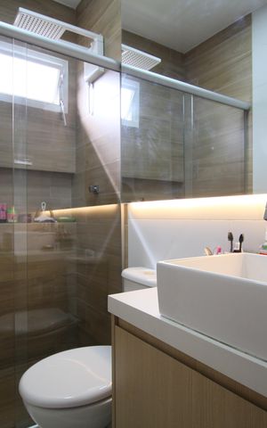Casa de condomínio à venda com 144m², 3 quartos e 4 vagasBanheiro 1